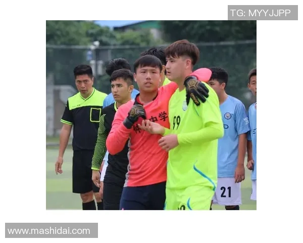 大海足球：在波涛汹涌中追逐梦想与激情的足球之旅